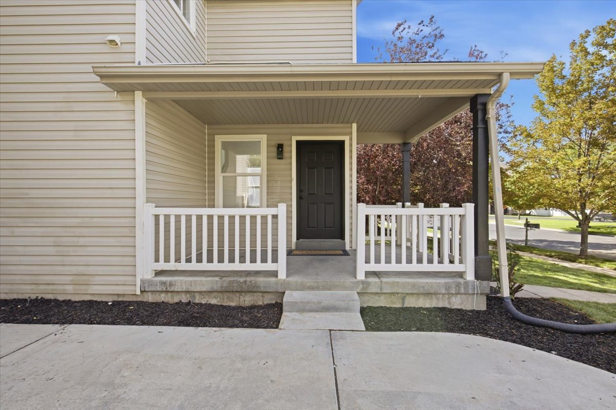 Photo 4 of 26 E 1860 N, Tooele