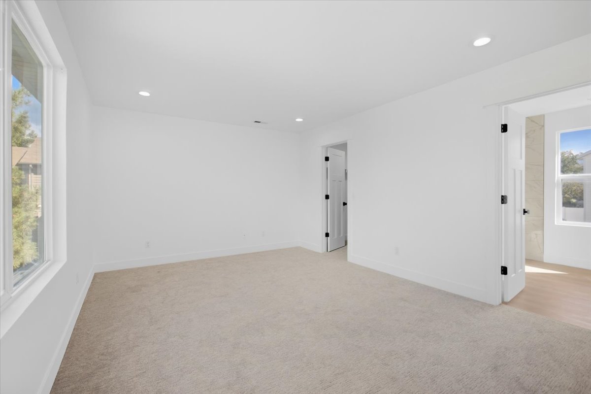 Photo 21 of 26 E 1860 N, Tooele