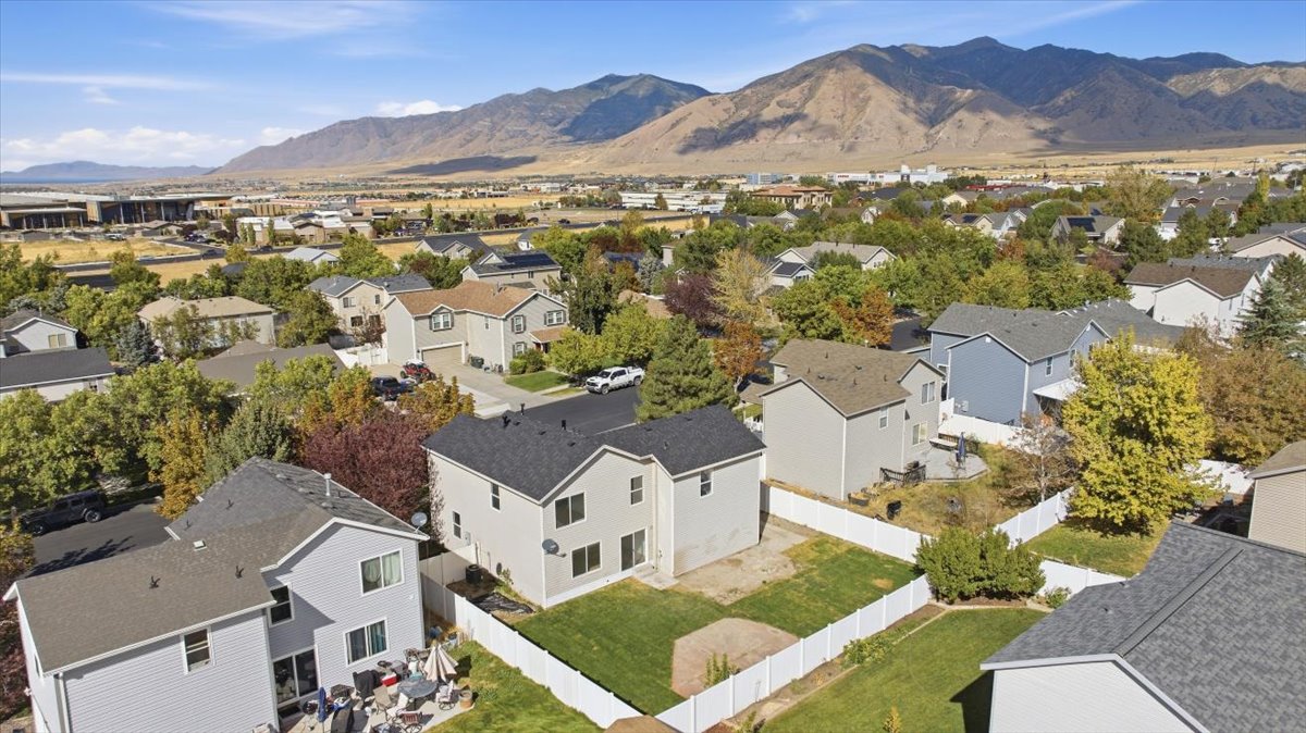Photo 36 of 26 E 1860 N, Tooele